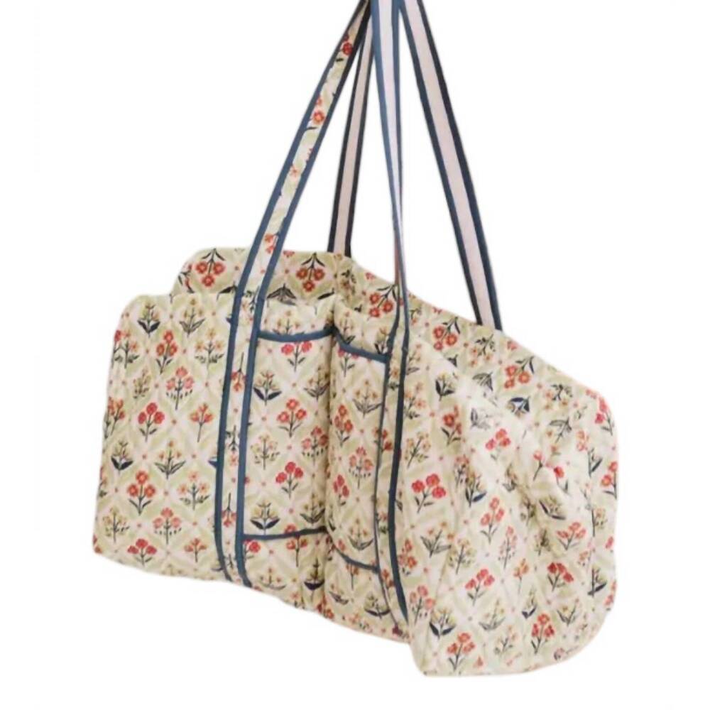 NEW HEART OF GRACE women's quilted luxe large duffle bag in meadow